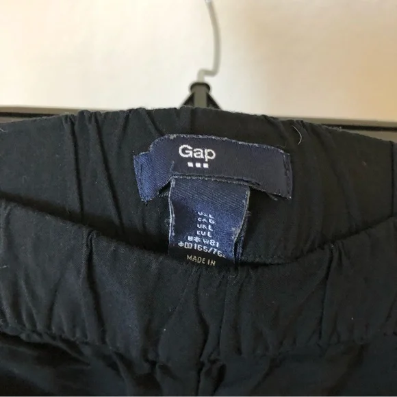 Gap Shorts Women’s Black Large Summer Cute Pockets - Picture 3 of 3